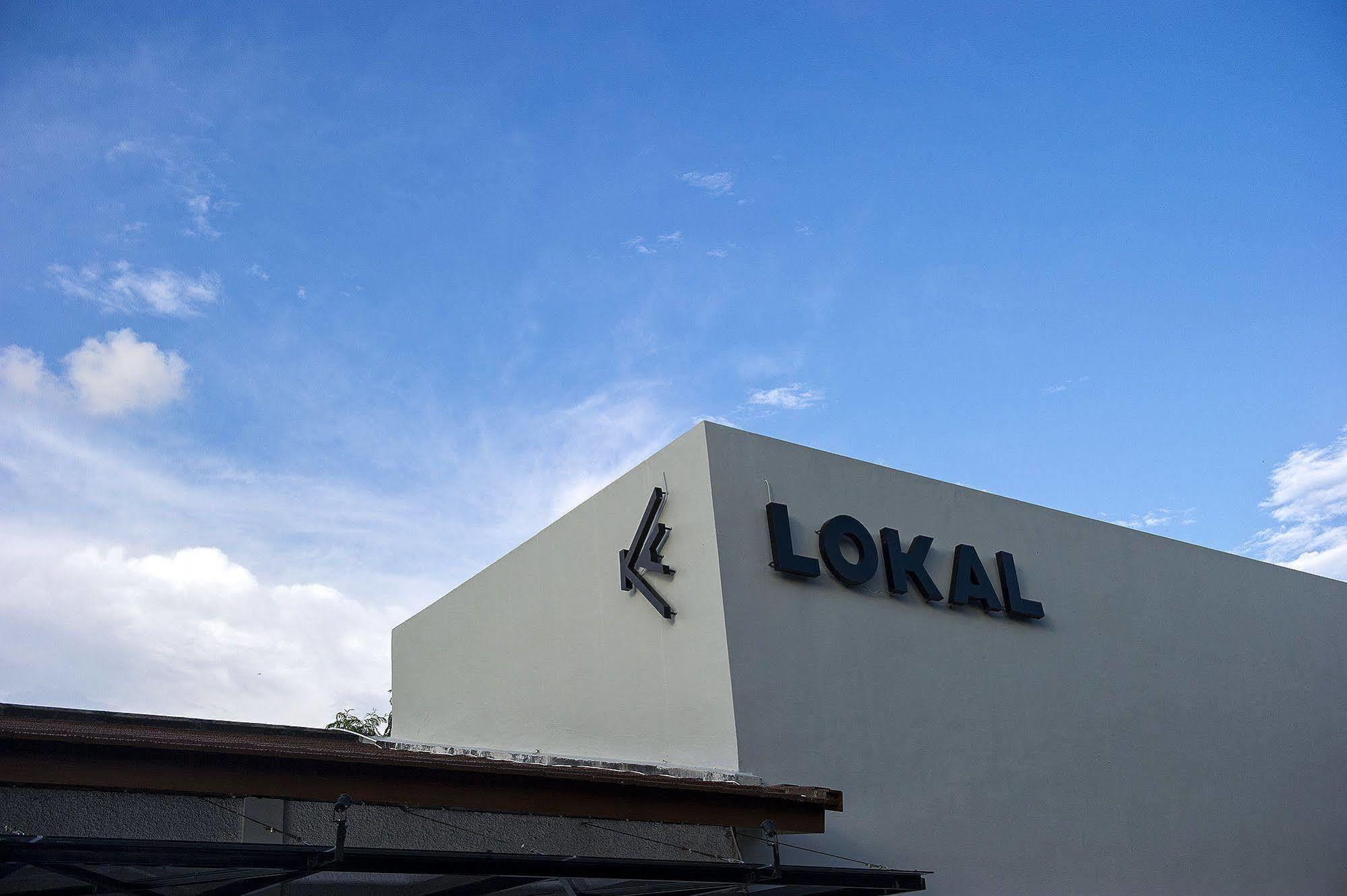 Lokal Hotel & Restaurant Yogyakarta Exteriér fotografie